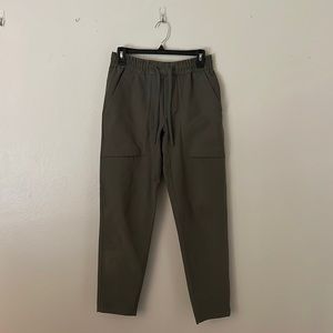 GREEN Lululemon Bowline Pants